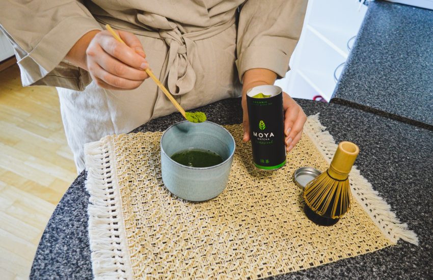 moya matcha tee valmistamine